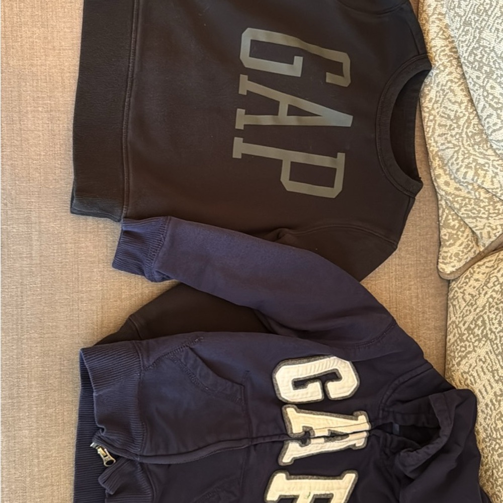 GAP Black and Navy Sweatshirts